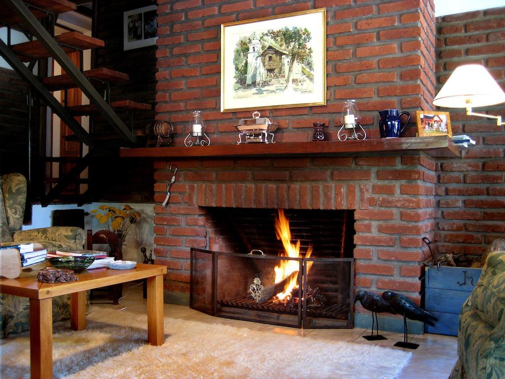 Hostería Canela B&B Esquel Exterior foto